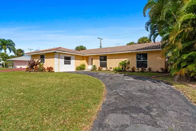 3697 Holly Drive, Palm Beach Gardens, FL 33410 - Photo 1