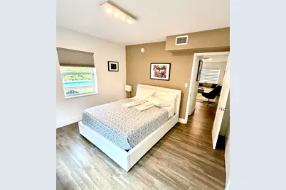 614 NE 26th Street, Wilton Manors, FL 33305 - Photo 32