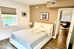 614 NE 26th St, Wilton Manors, FL 33305 - Photo 32