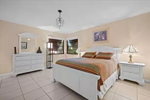 1419 Riverside Cir, Wellington, FL 33414 - Photo 10