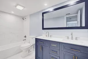 736 NW 98th Cir, Plantation, FL 33324 - Photo 8