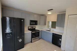 11443 Royal Palm Blvd, Coral Springs, FL 33065 - Photo 6