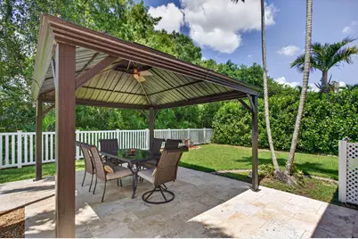 6161 NW 53rd Circle, Coral Springs, FL 33067 - Photo 16