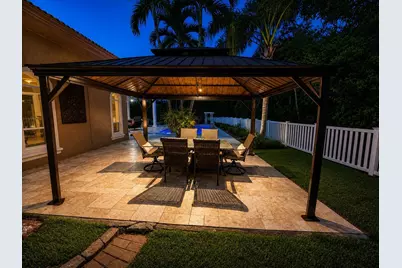 6161 NW 53rd Circle, Coral Springs, FL 33067 - Photo 12