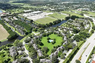 13334 Polo Club Rd, Wellington, FL 33414 - Photo 32