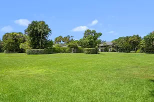 13334 Polo Club Rd, Wellington, FL 33414 - Photo 22