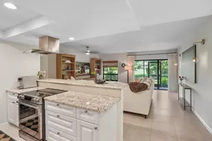 13334 Polo Club Rd, Wellington, FL 33414 - Photo 8