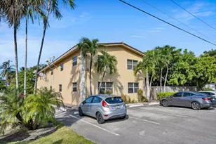 811 NE 14th Pl, Fort Lauderdale, FL 33304 - Photo 14