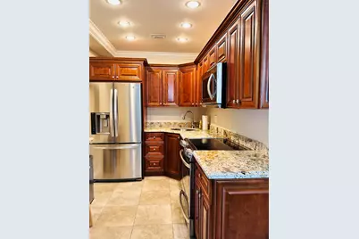 505 Spencer Drive #408, West Palm Beach, FL 33409 - Photo 4