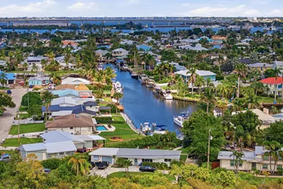 387 SW Riverway Boulevard, Palm City, FL 34990 - Photo 46