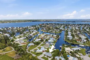 387 SW Riverway Blvd, Palm City, FL 34990 - Photo 36