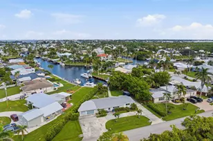 387 SW Riverway Blvd, Palm City, FL 34990 - Photo 30