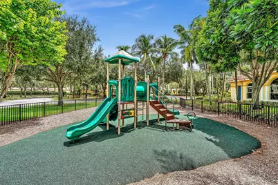 3028 N Evergreen Circle, Boynton Beach, FL 33426 - Photo 36