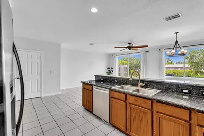 3028 N Evergreen Circle, Boynton Beach, FL 33426 - Photo 12