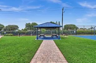 3028 N Evergreen Cir, Boynton Beach, FL 33426 - Photo 40