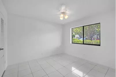 4090 Tivoli Court #107, Lake Worth, FL 33467 - Photo 18