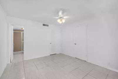 4090 Tivoli Court #107, Lake Worth, FL 33467 - Photo 14