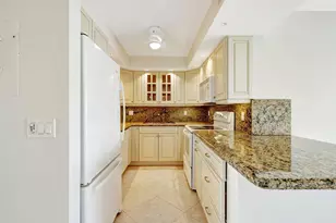 336 Golfview Rd, North Palm Beach, FL 33408 - Photo 6