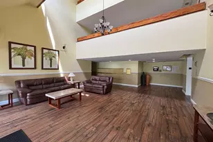 220 Lakeview Dr, Weston, FL 33326 - Photo 2