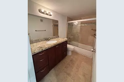 220 Lakeview Drive #103, Weston, FL 33326 - Photo 8
