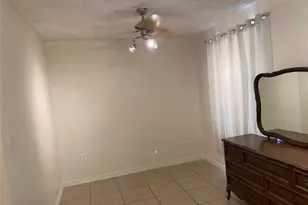 6901 SW 6th St, Pembroke Pines, FL 33023 - Photo 6
