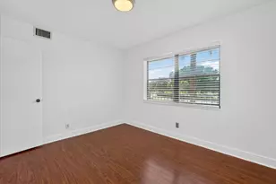 9235 SW 8th St, Boca Raton, FL 33428 - Photo 24