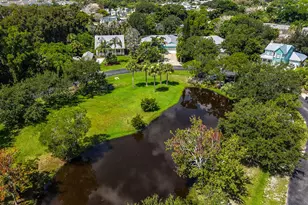 1870 NE Victorian Ln, Jensen Beach, FL 34957 - Photo 54