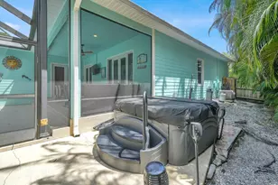 1870 NE Victorian Ln, Jensen Beach, FL 34957 - Photo 50
