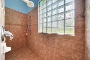 1870 NE Victorian Ln, Jensen Beach, FL 34957 - Photo 28