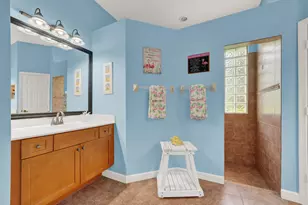 1870 NE Victorian Ln, Jensen Beach, FL 34957 - Photo 20
