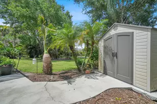 1870 NE Victorian Ln, Jensen Beach, FL 34957 - Photo 50