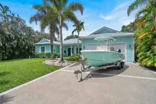 1870 NE Victorian Ln, Jensen Beach, FL 34957 - Photo 1