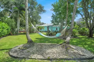 1870 NE Victorian Ln, Jensen Beach, FL 34957 - Photo 6