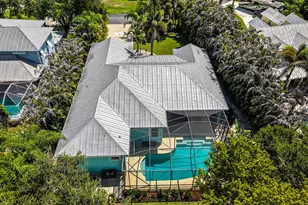 1870 NE Victorian Ln, Jensen Beach, FL 34957 - Photo 60