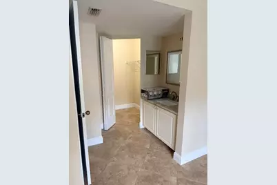 1035 Lake Shore Drive #103, Lake Park, FL 33403 - Photo 4