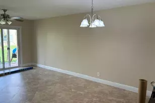 1035 Lake Shore Dr, Lake Park, FL 33403 - Photo 4