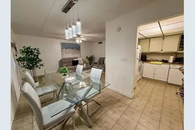 2000 Springdale Boulevard #102, Palm Springs, FL 33461 - Photo 8