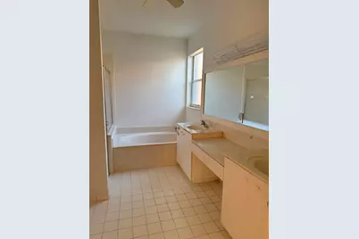 10724 Royal Caribbean Circle, Boynton Beach, FL 33437 - Photo 22