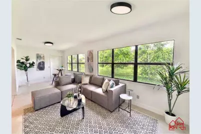 10335 Greenbriar Court, Boca Raton, FL 33498 - Photo 6