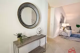10335 Greenbriar Ct, Boca Raton, FL 33498 - Photo 2
