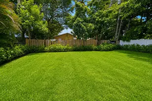 220 NW 12th Ct, Pompano Beach, FL 33060 - Photo 2