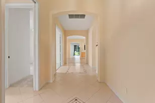 163 NW Pleasant Grove Way, Port Saint Lucie, FL 34986 - Photo 4