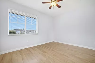 520 NW 39th Circle, Boca Raton, FL 33431 - Photo 22