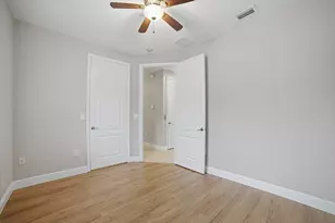 520 NW 39th Cir, Boca Raton, FL 33431 - Photo 16