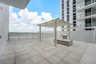 220 Lake Shore Dr, Lake Park, FL 33403 - Photo 20