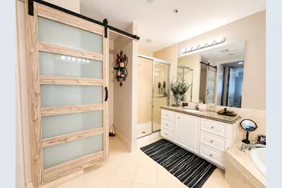 37 Harbour Isle Drive E #101, Fort Pierce, FL 34949 - Photo 4