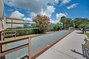 37 Harbour Isle Dr E, Fort Pierce, FL 34949 - Photo 20