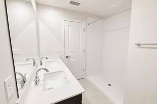 100 Savannah Lks Blvd, Fort Pierce, FL 34982 - Photo 8