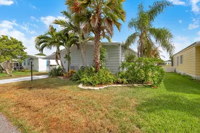 360 NE Jade Circle, Jensen Beach, FL 34957 - Photo 56
