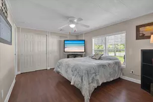 360 NE Jade Cir, Jensen Beach, FL 34957 - Photo 34